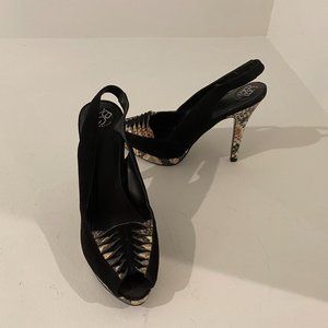 BCBG Generation Black Peep Toe Print Heel Size 9.5